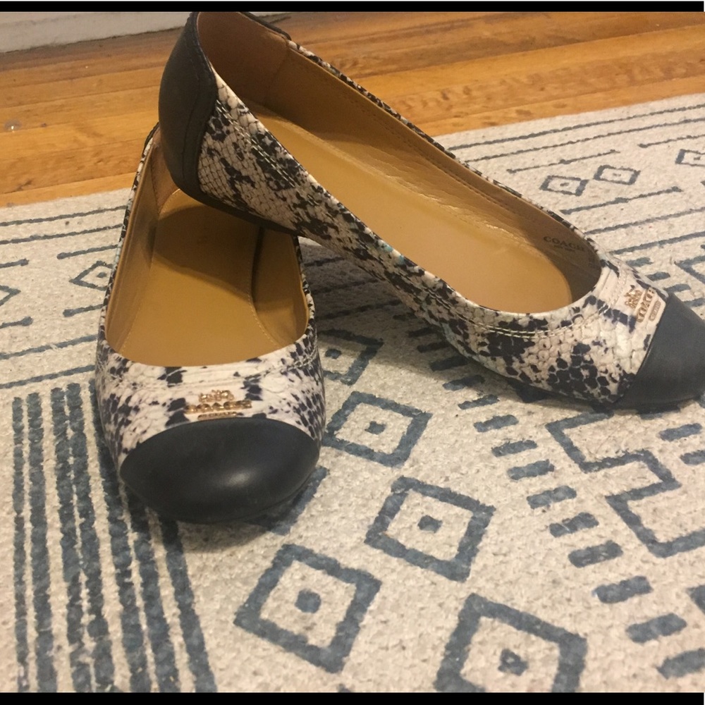 Coach Flats